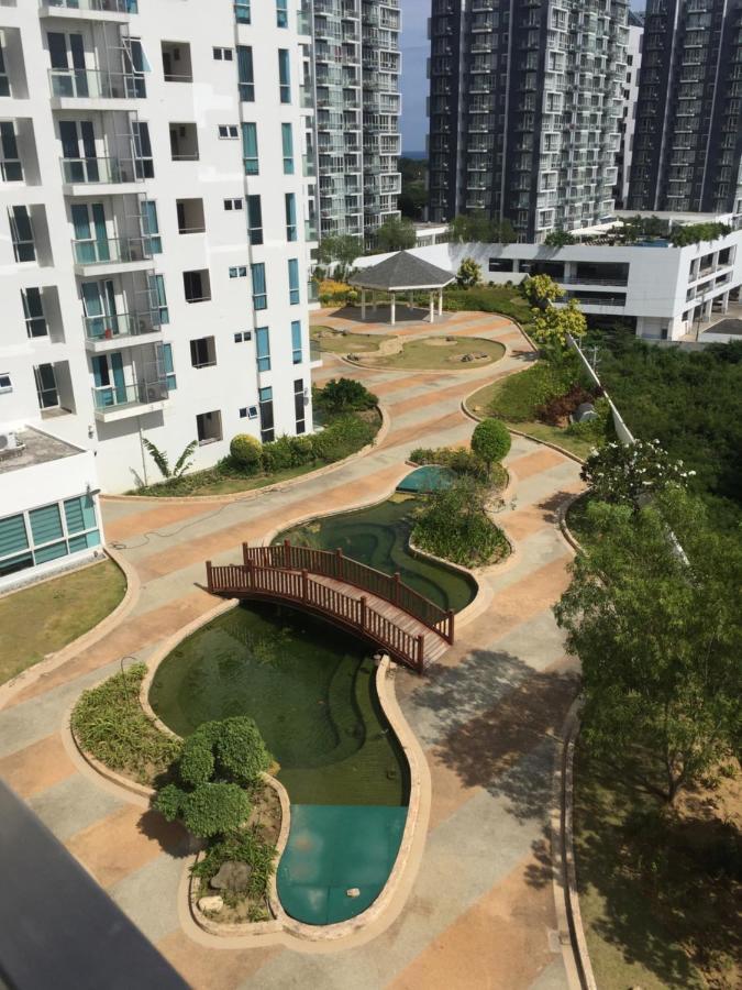 Mactan Newtown Condo Мактан Екстериор снимка