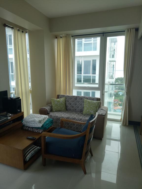 Mactan Newtown Condo Мактан Екстериор снимка